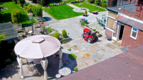 Acorn Guest House in Hull, Sutton-On-Hull